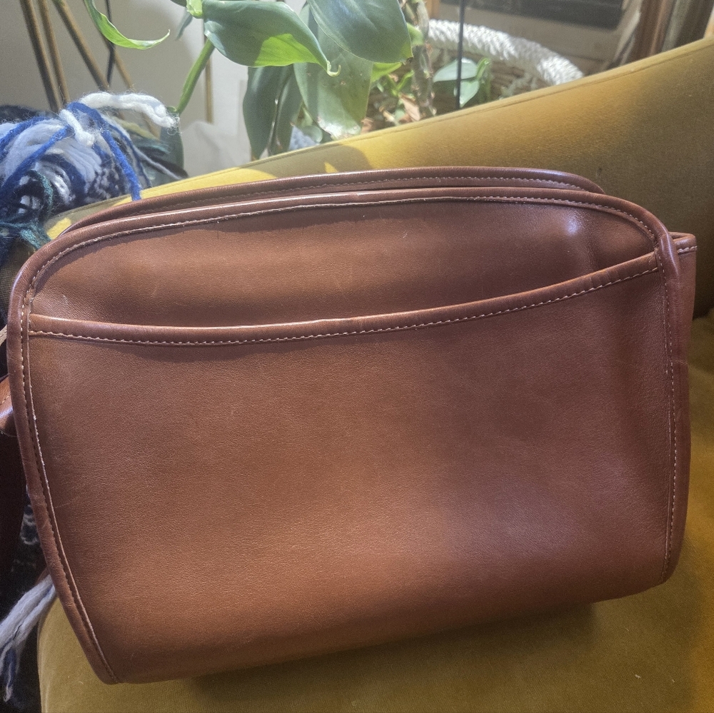 Vintage Coach Brighton British Tan handbag - Picture 2 of 6